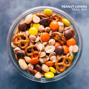 peanut-lovers-trail-mix-recipes-1621447384