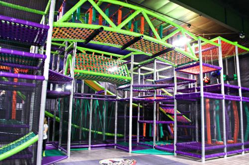trampoline_2__d3f8876d-8784-449e-9321-fe7b99a595a0 trampoline_2__d3f8876d-8784-449e-9321-fe7b99a595a0