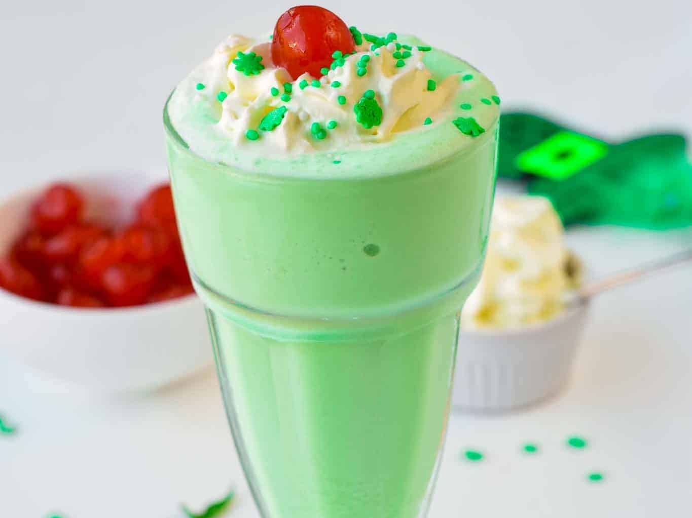 Vegan-Shamrock-Shake